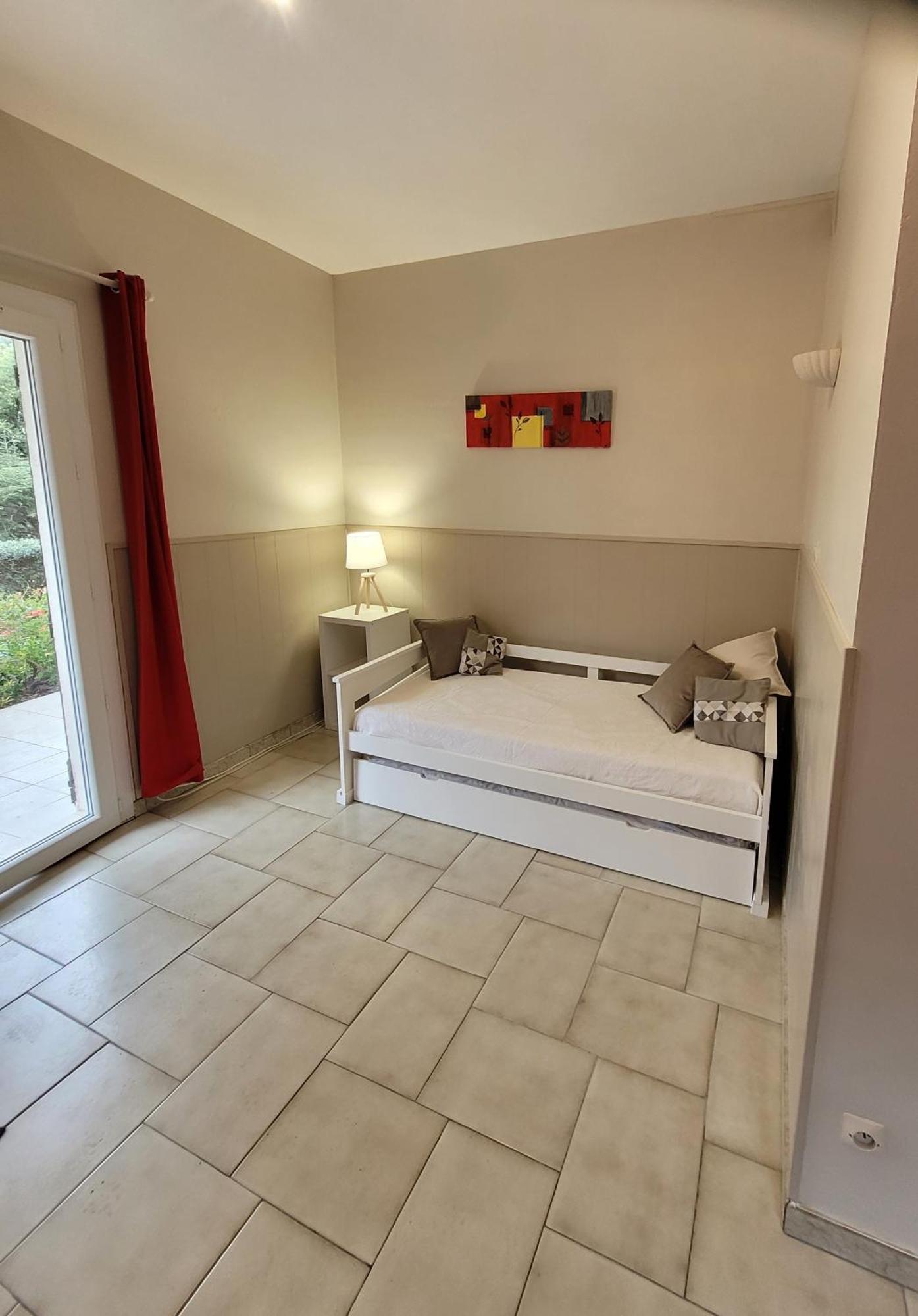 Appartements Dans Villa En Rez De Jardin Hyères Dış mekan fotoğraf